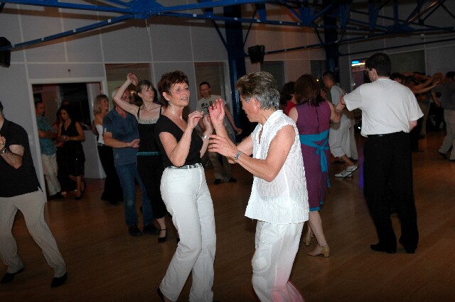min 2008 06 28 aupra dance 216